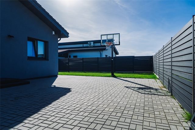 Evolve in-ground basketball stand IG-140 – 24