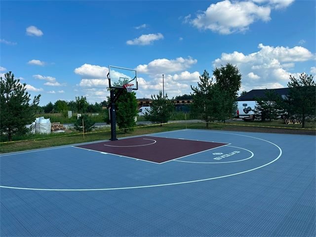 Basketball court at a residence, Vilnius – 2